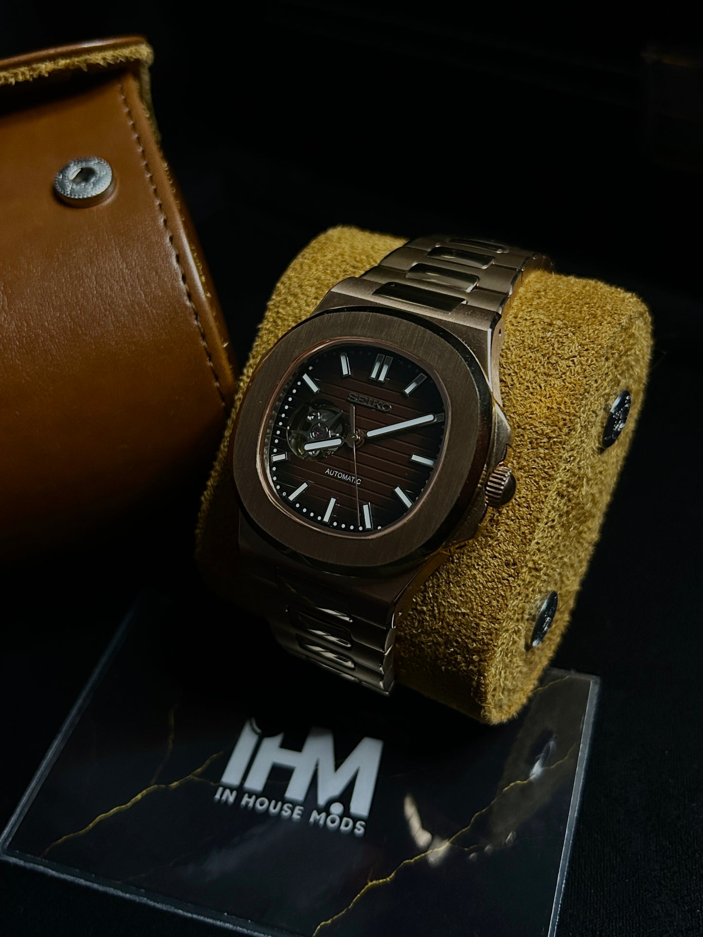 IHMnautilus™ Rose Gold Open Heart