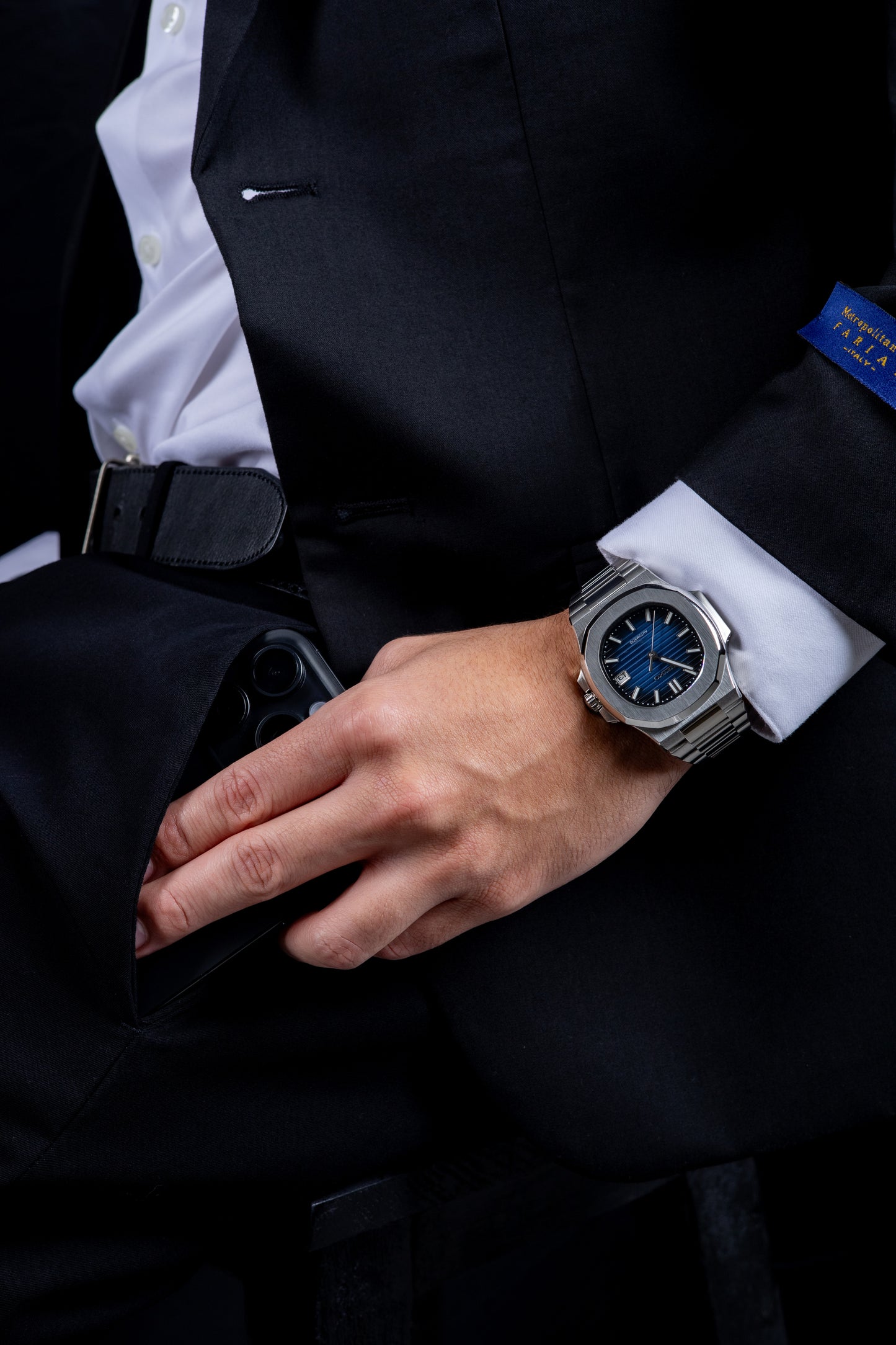 IHMnautilus™ Royal Blue