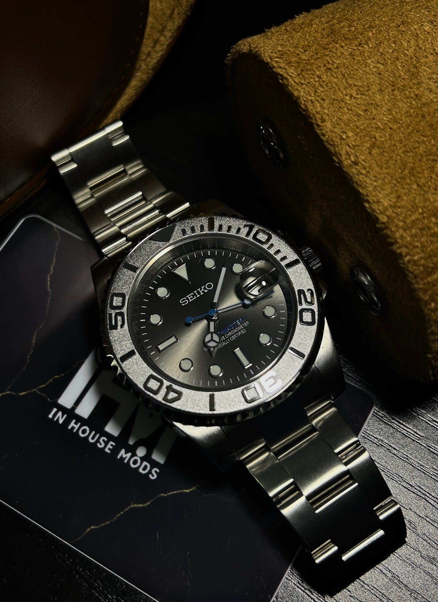 IHMyachmaster™ Rhodium